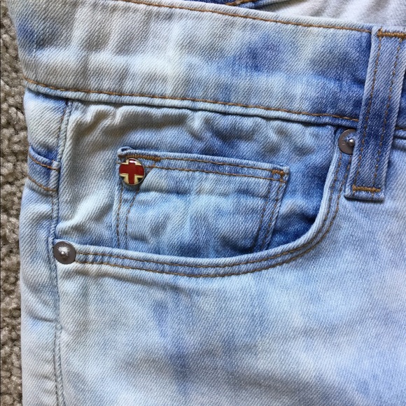 Hudson Jeans - Picture 5 of 6